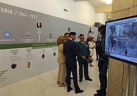 El secretario de Estado Rafael Pérez, junto a Beatriz Arraiz y Conrado Escobar.