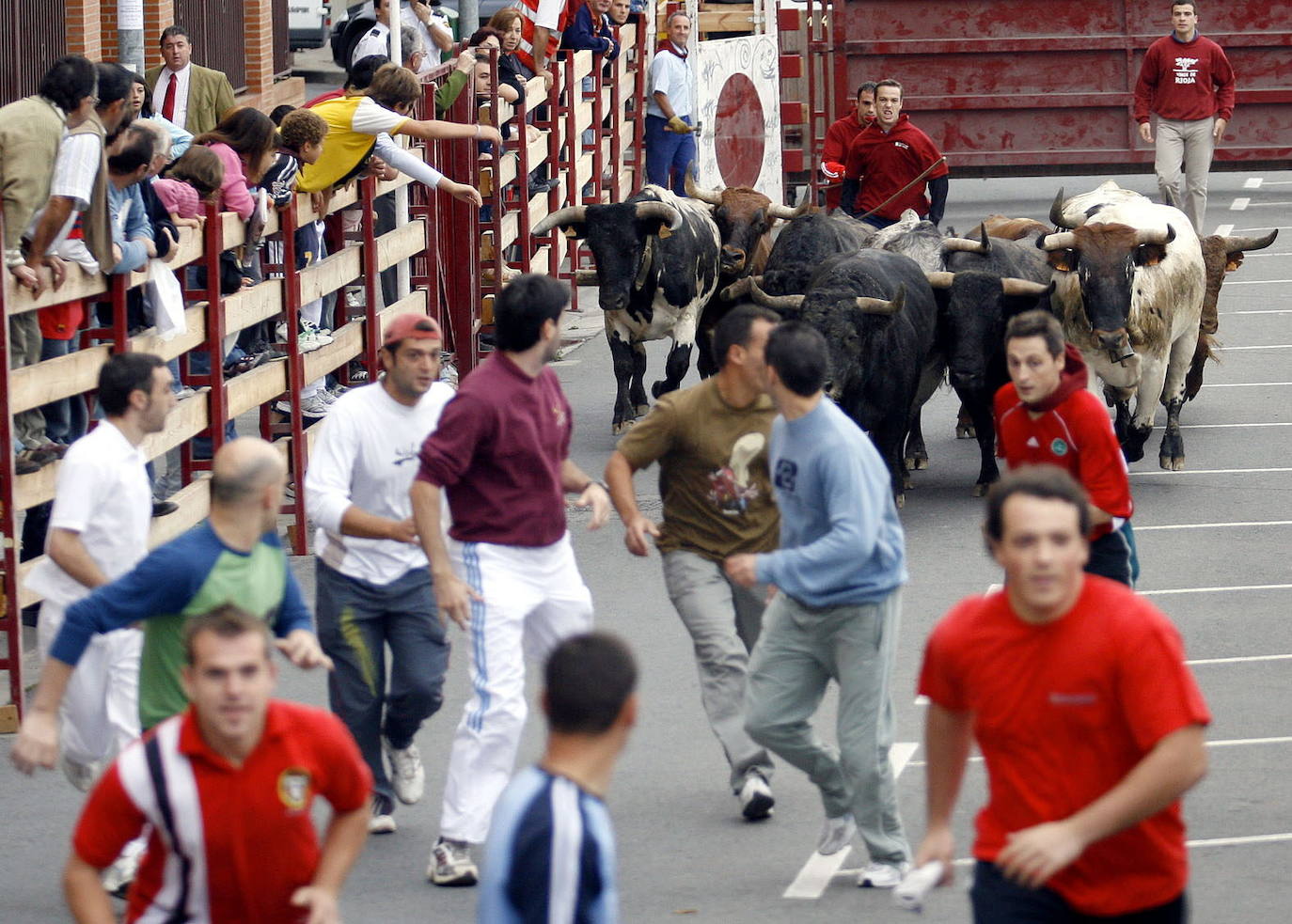 Imagen de archivo de 2007, último año de encierros en Logroño por San Mateo.