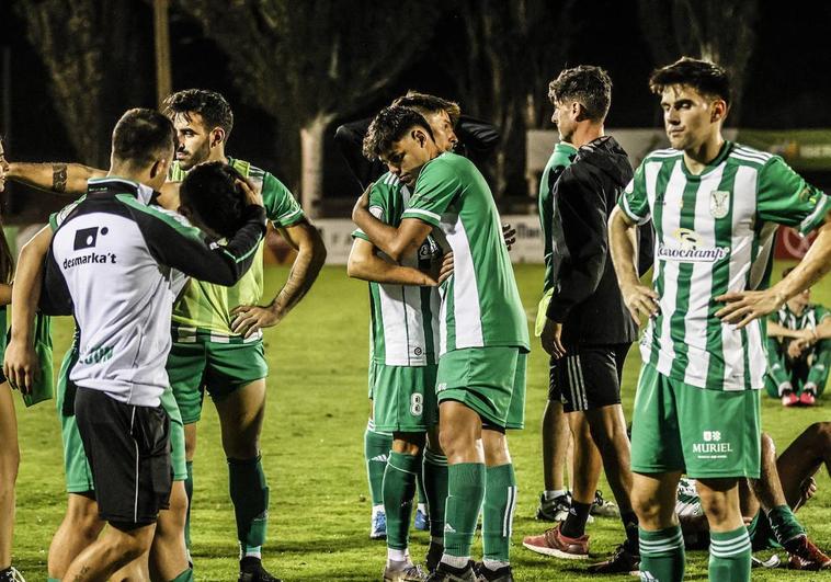 Las imágenes de la derrota del Pradejón ante el Atlético de Lugones
