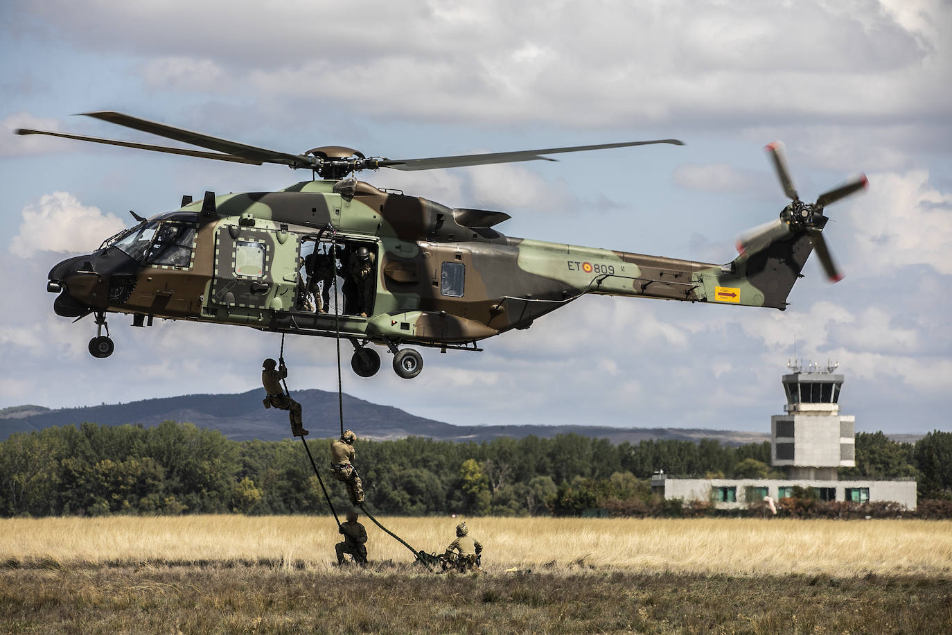 Así prepara el Ejército de Tierra en Agoncillo sus misiones a bordo del Bhelma