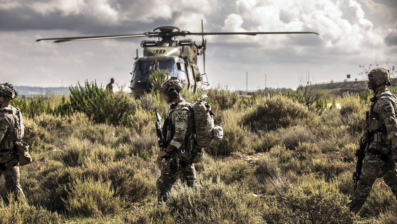 Así prepara el Ejército de Tierra en Agoncillo sus misiones a bordo del Bhelma