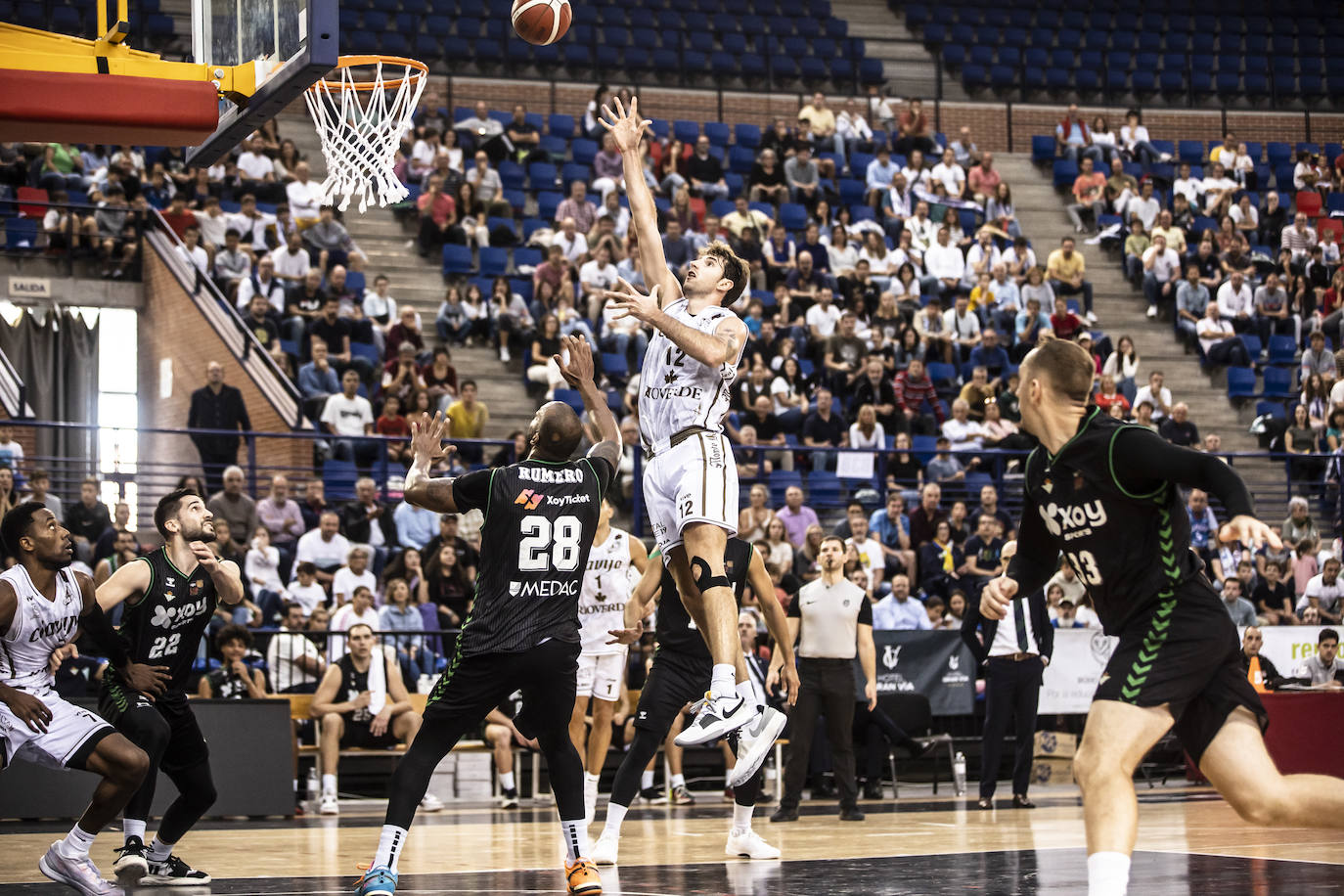 Clavijo 62 - Betis 56