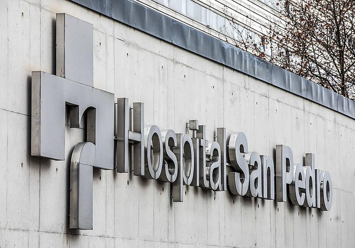 Exterior del Hospital San Pedro en Logroño.