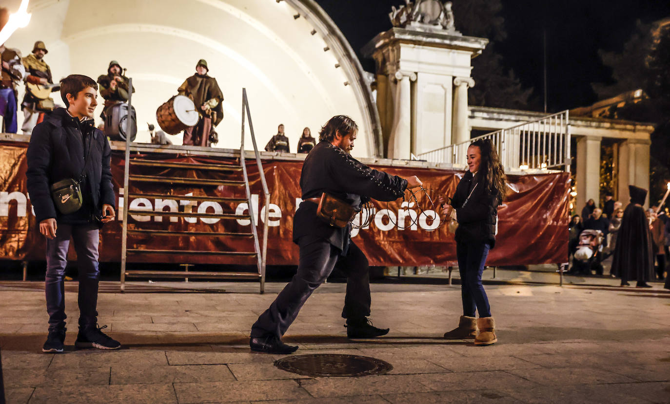 &#039;El baile de los malditos&#039; cerró la fiestas de las brujas