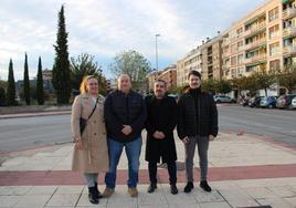 Bezares, Sáenz, Velasco y Manzanares en la calle San Fernando.