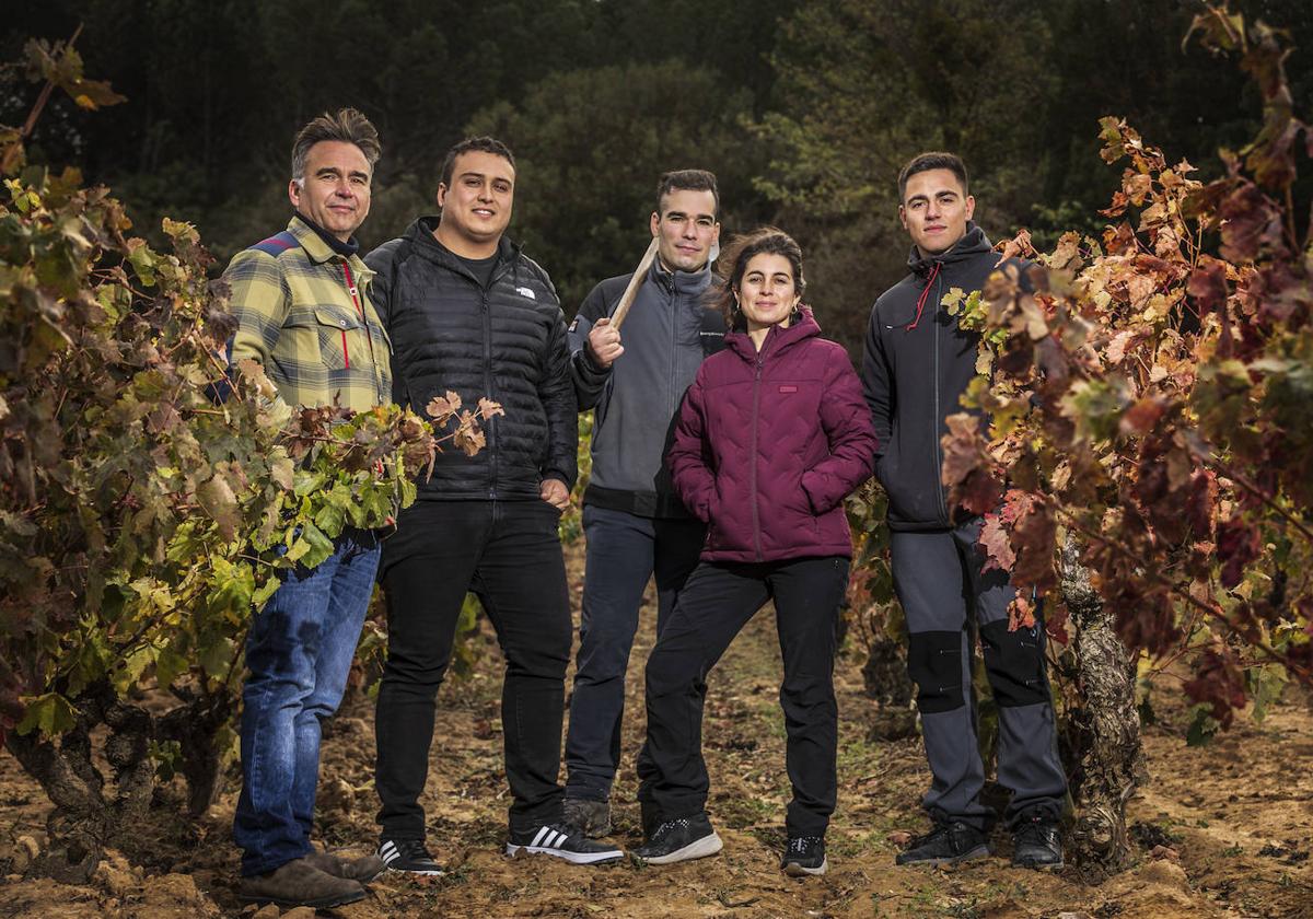 Carlos Sánchez, Ricardo Fernández, José Gil, Vicky Fernández y David Fernández, en Bardallo.