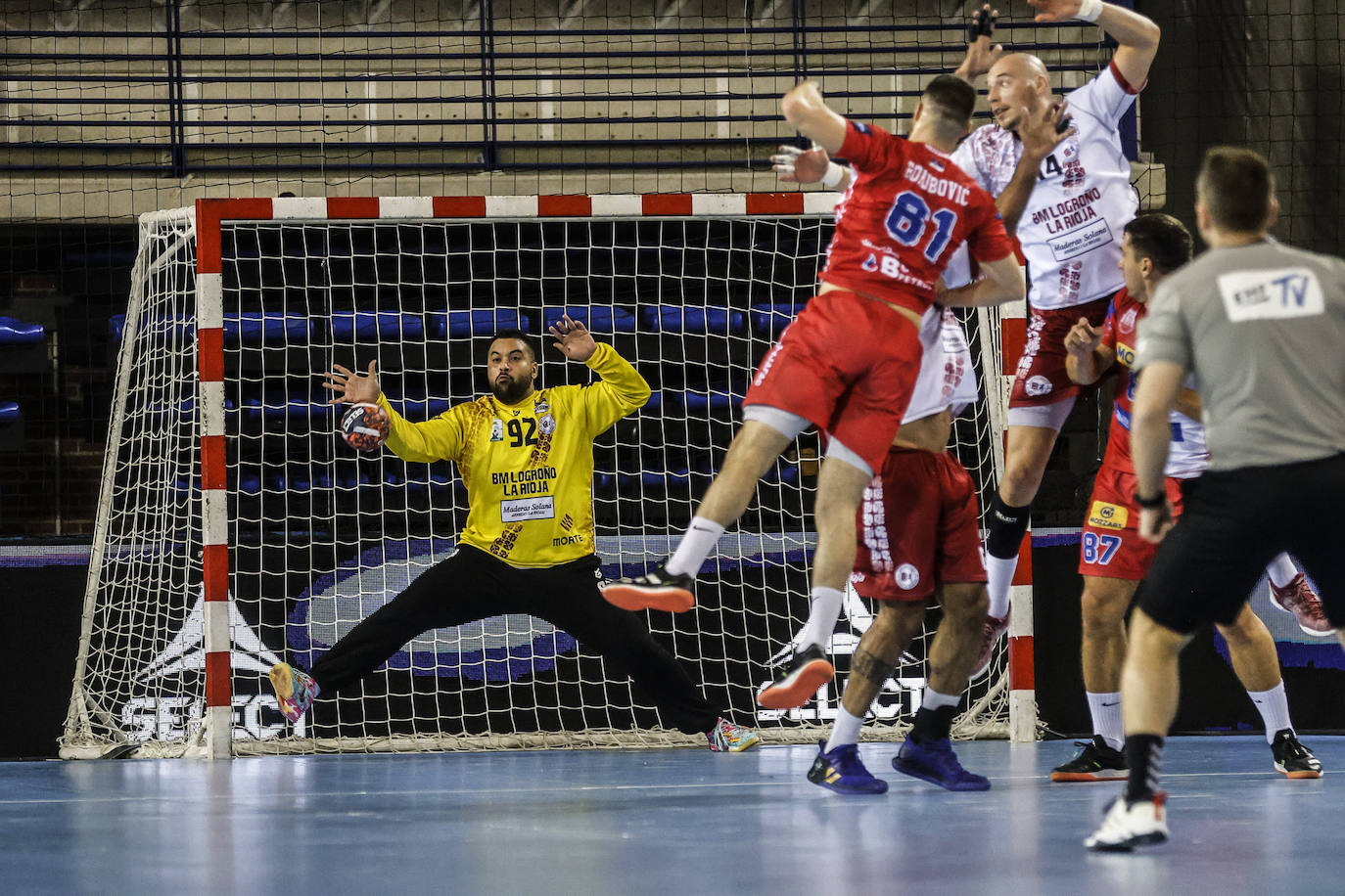 Las imágenes del Ciudad de Logroño-Vojvodina