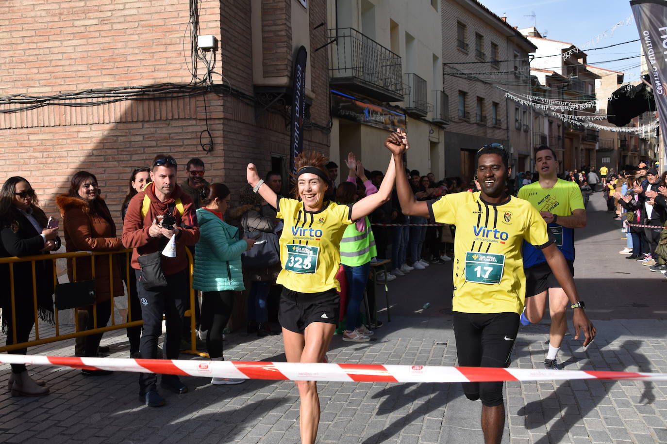 Carlos Pérez y Olmo Vidondo ganan la X carrera &#039;Entre dinosaurios&#039; de Igea