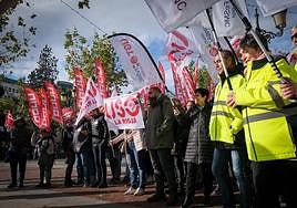 Concentración frente al Palacio de Gobierno.