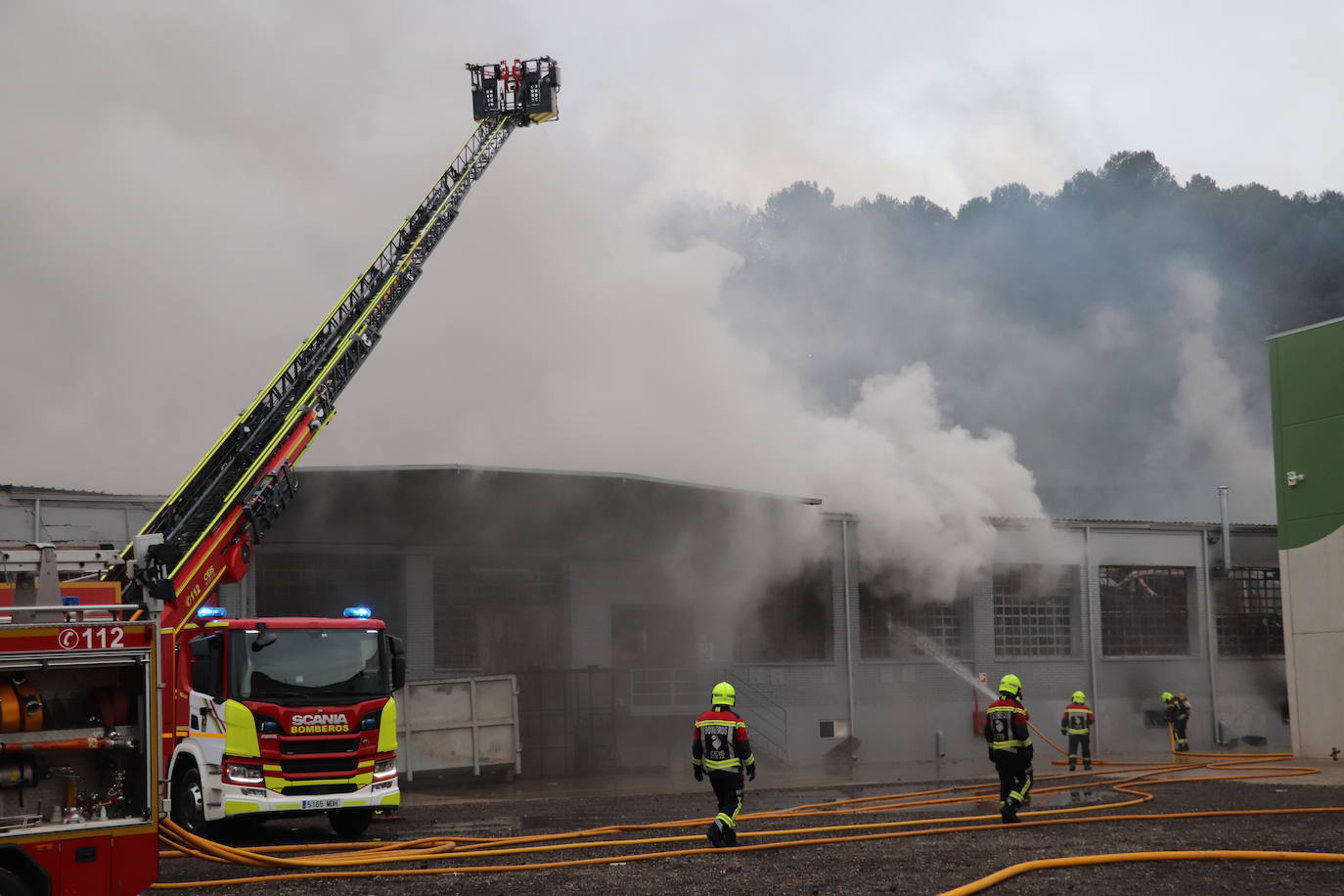 Así han quedado las instalaciones de Calzados Fal tras el incendio