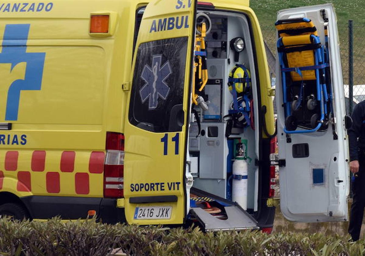 Imagen de archivo de una ambulancia.