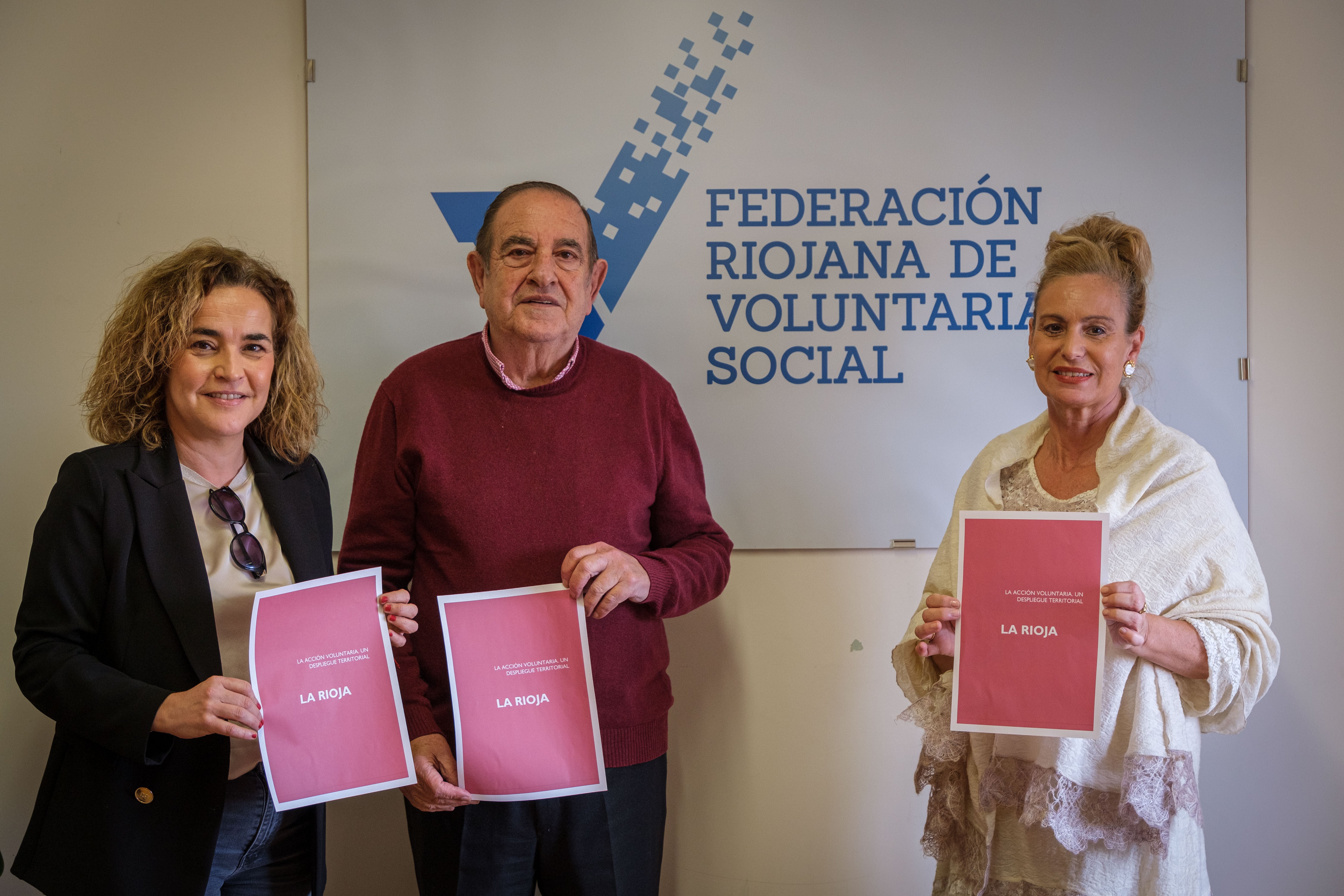 Beatriz Arraiz, Emilio Carreras y Lourdes Pascual, en la presentación del estudio.