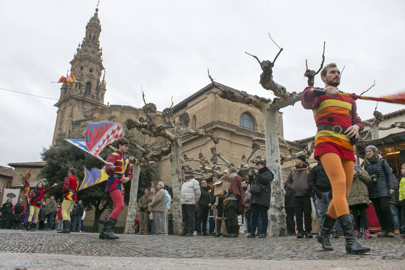 Las ferias de Santo Domingo continúan bajo la lluvia