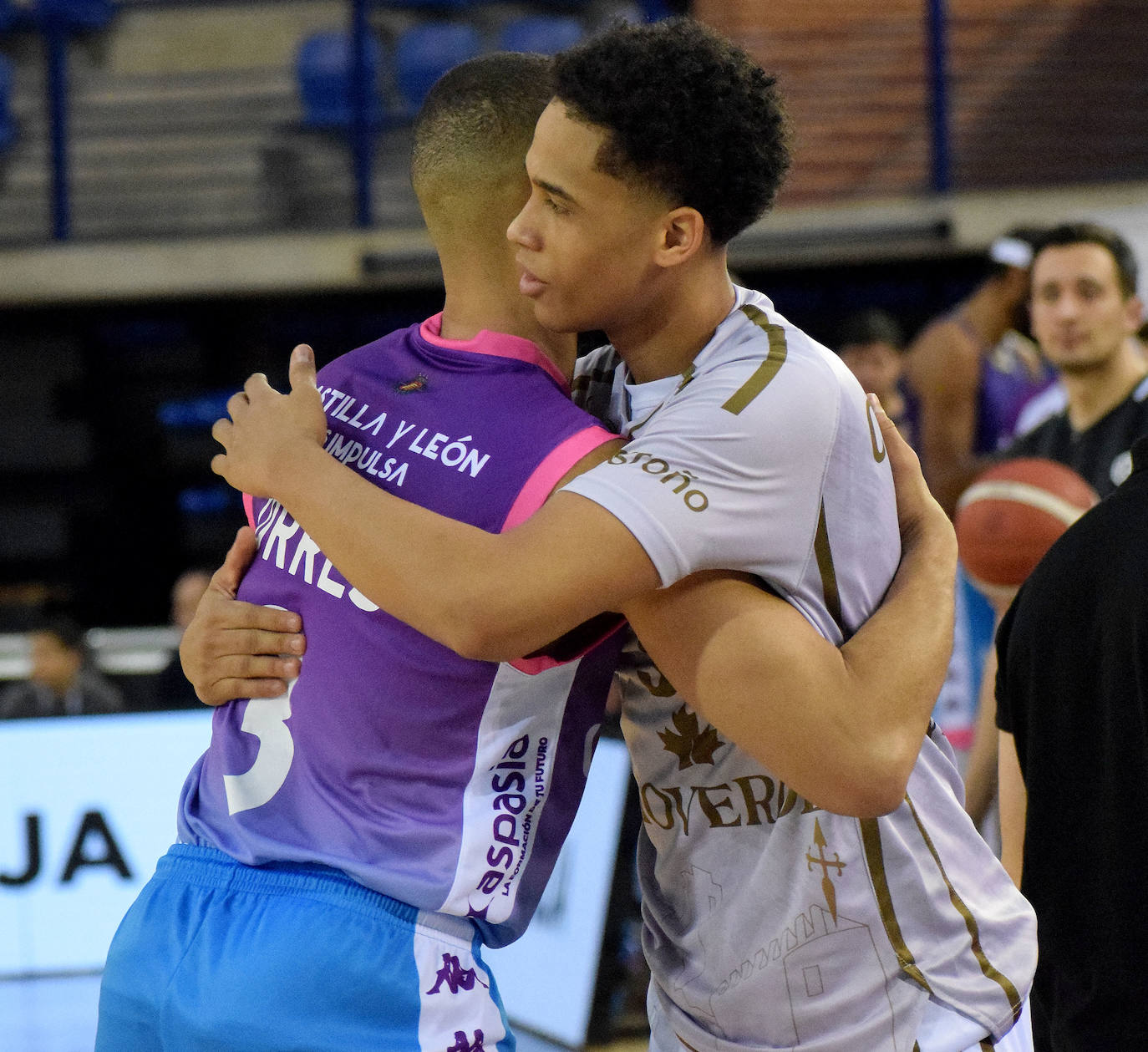 El Clavijo pierde ante el Valladolid