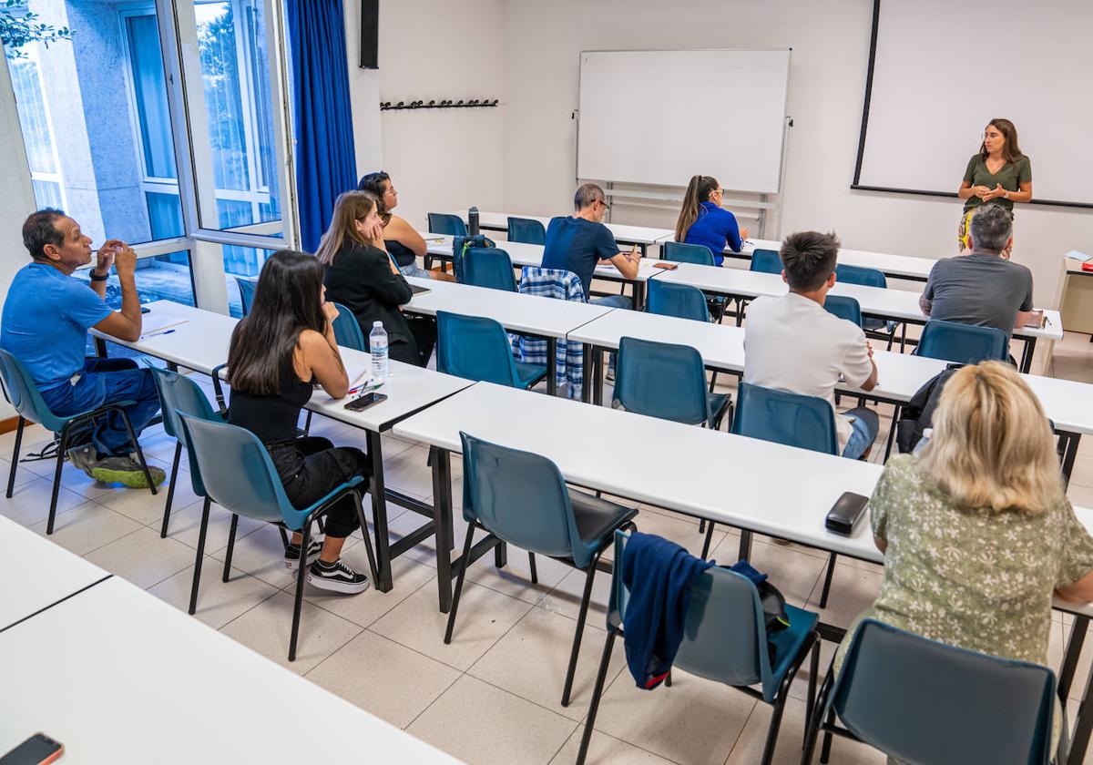 Una clase de la Casa de las Lenguas de la Universidad de La Rioja.