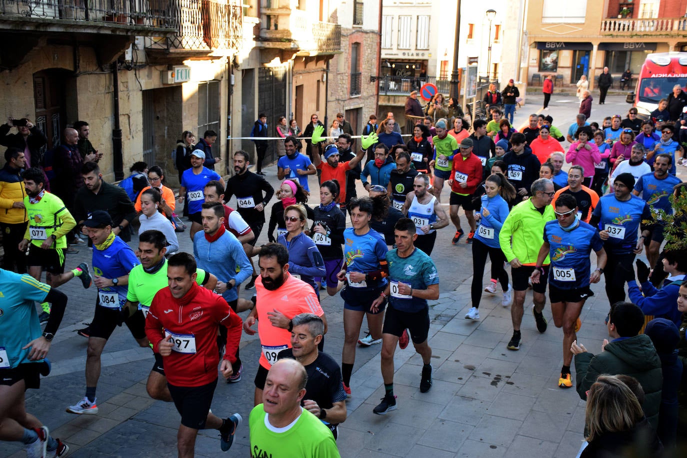 Las imágenes de la carrera popular Virgen de la Esperanza disputada en Cenicero