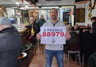 Cervera y Logroño venden parte del 88.979, un quinto