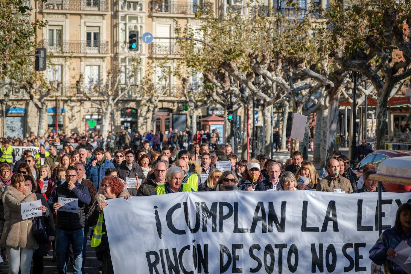 Cuatrocientos rinconeros rechazan la variante norte en El Espolón logroñés