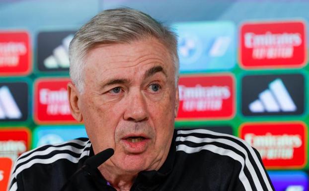 Carlo Ancelotti, durante la rueda de prensa. 