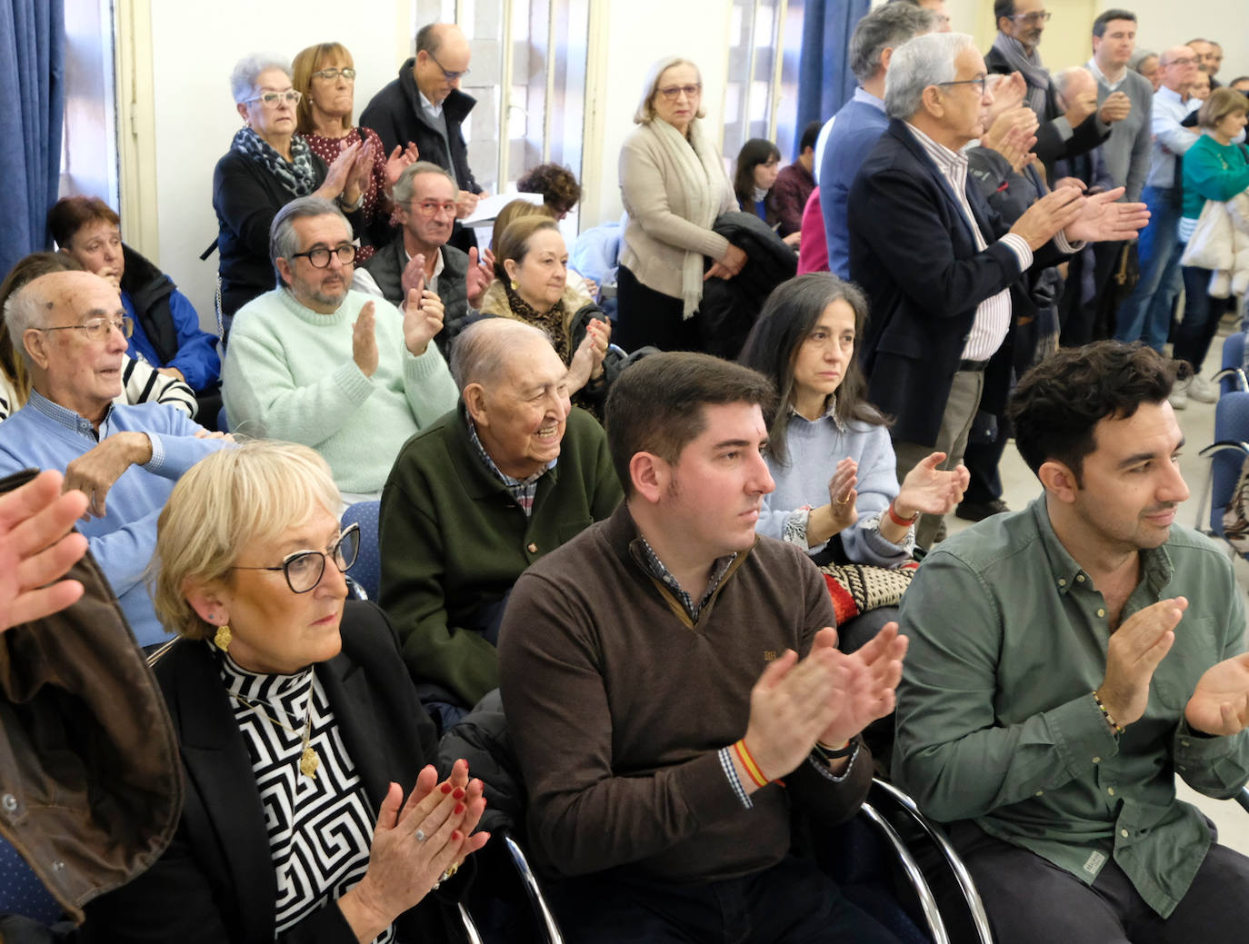 Fotos: Almeida y Gamarra acompañan a Conrado Escobar en su presentación como candidato a la Alcaldía de Logroño