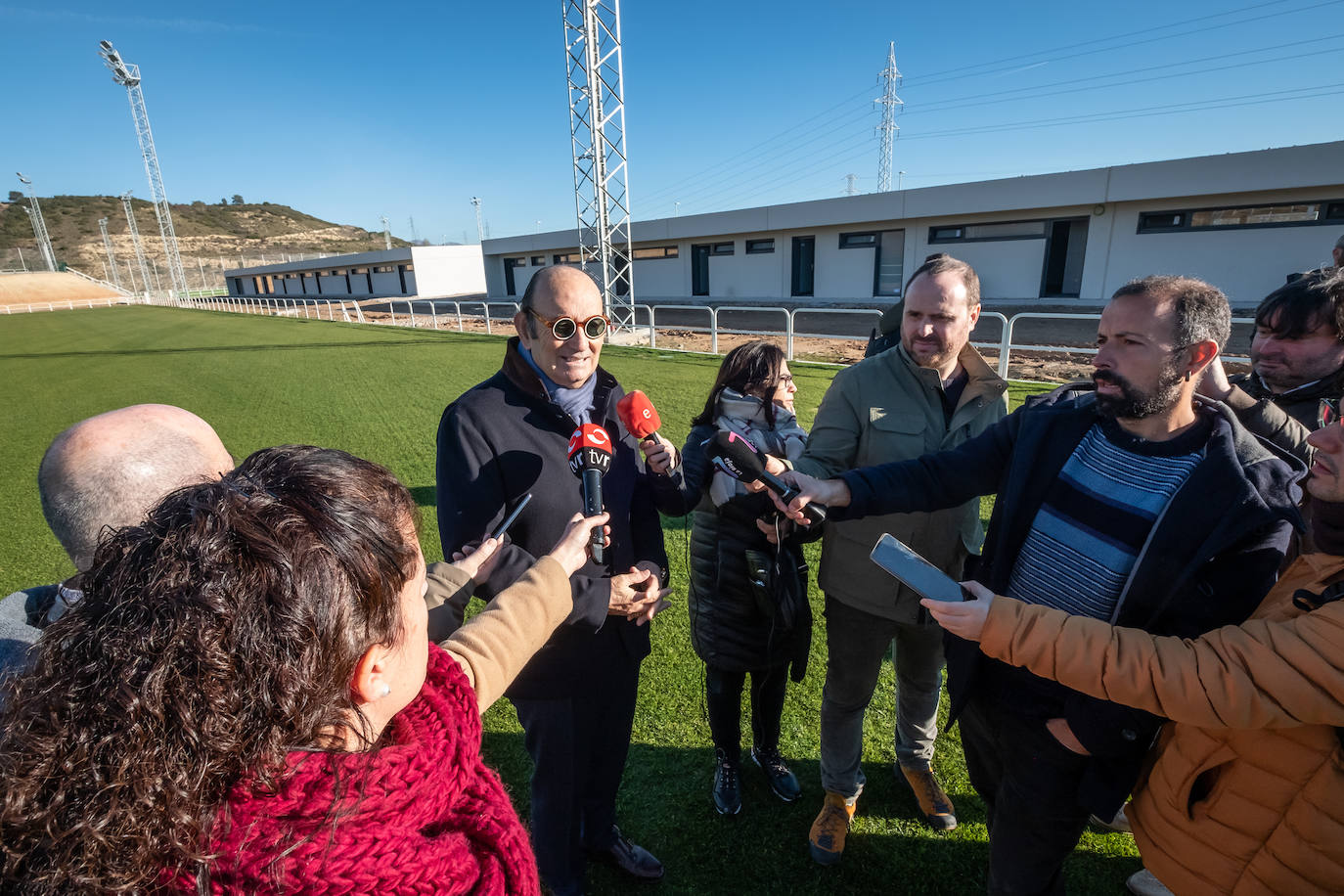 Fotos: Félix Revuelta visita las obras de la ciudad deportiva