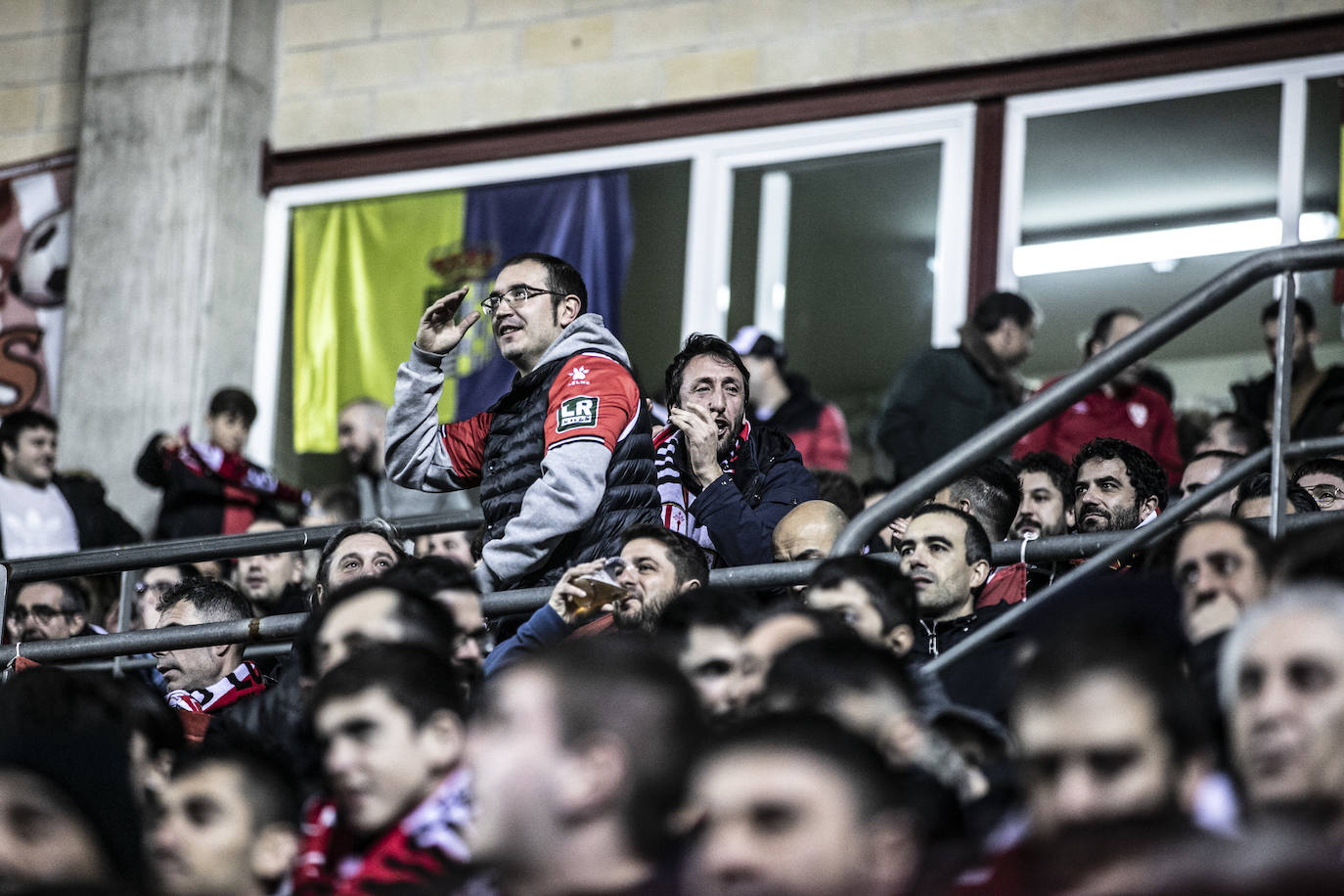 Fotos: El partido de Copa en Las Gaunas se vivió con emoción