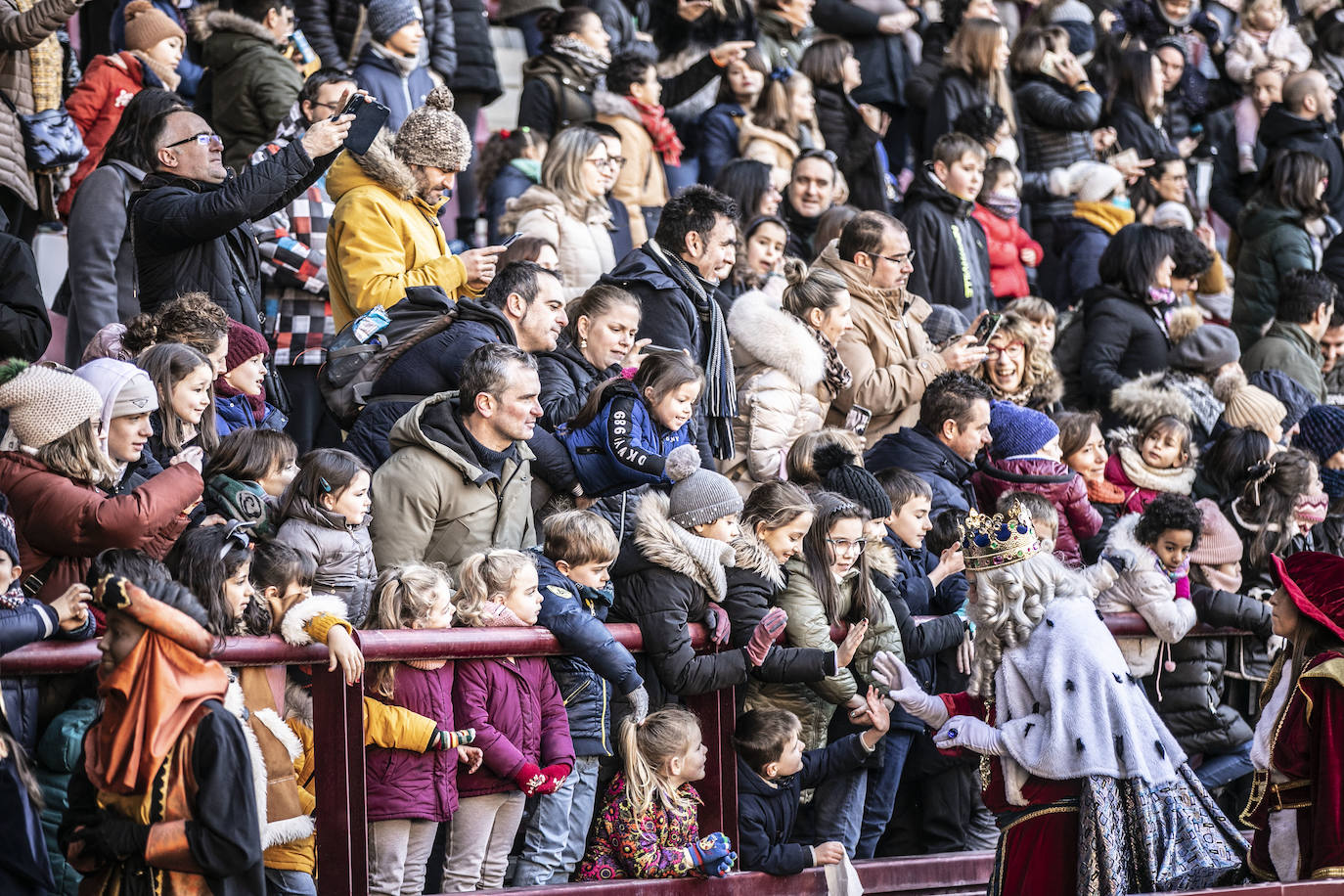 Fotos: Los Reyes Magos llegan a Logroño