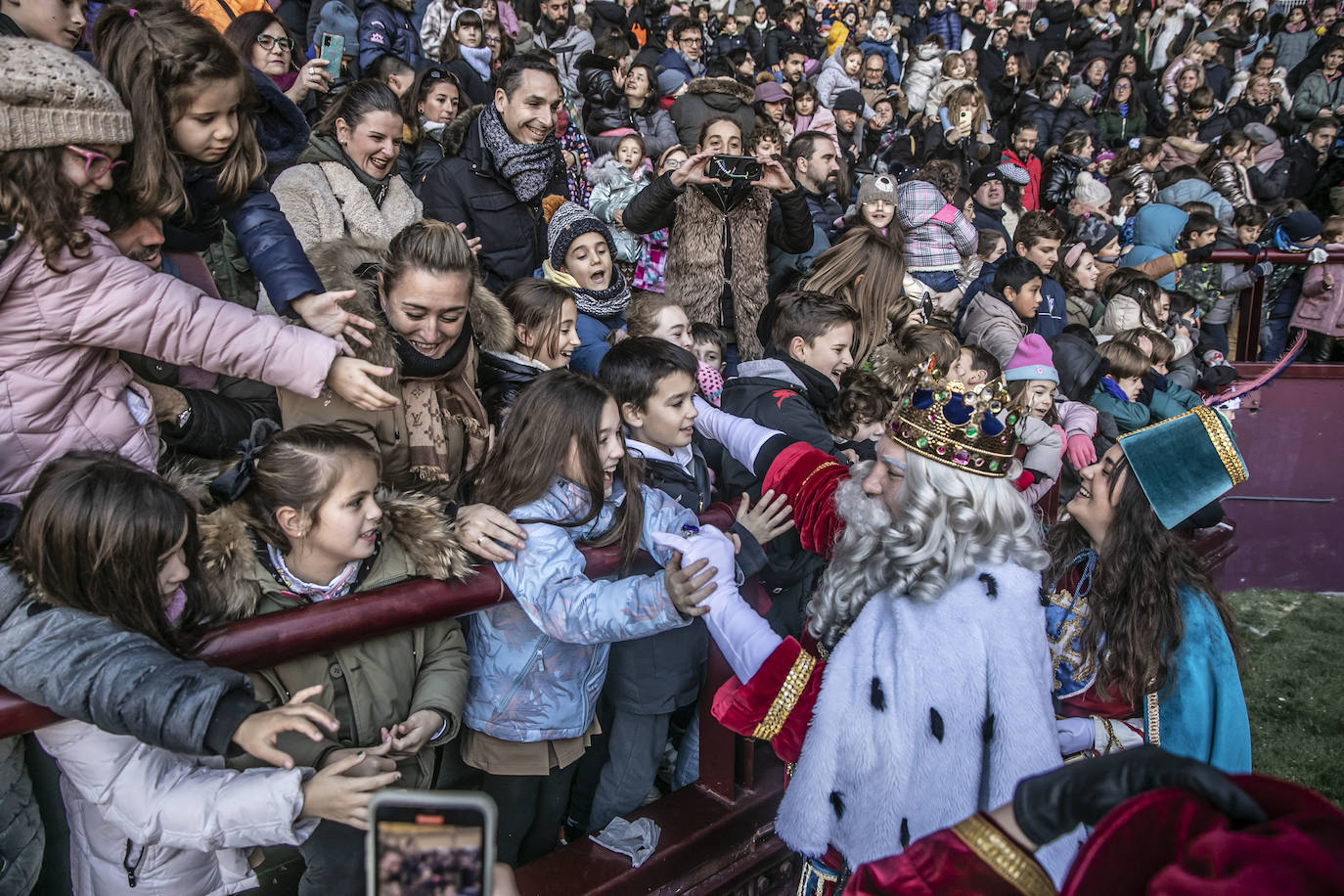 Fotos: Los Reyes Magos llegan a Logroño