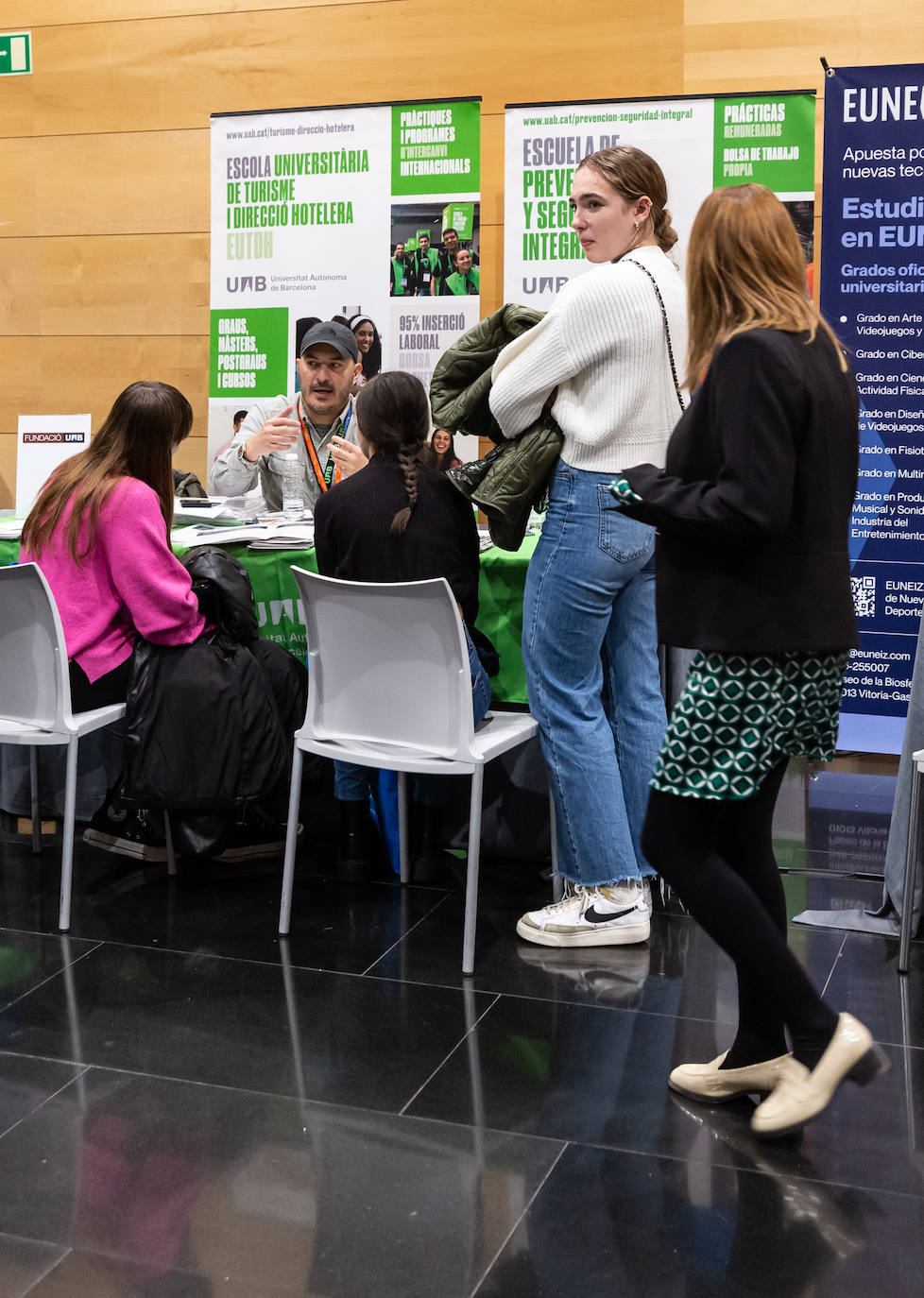 Fotos: Feria de universidades en Riojafórum