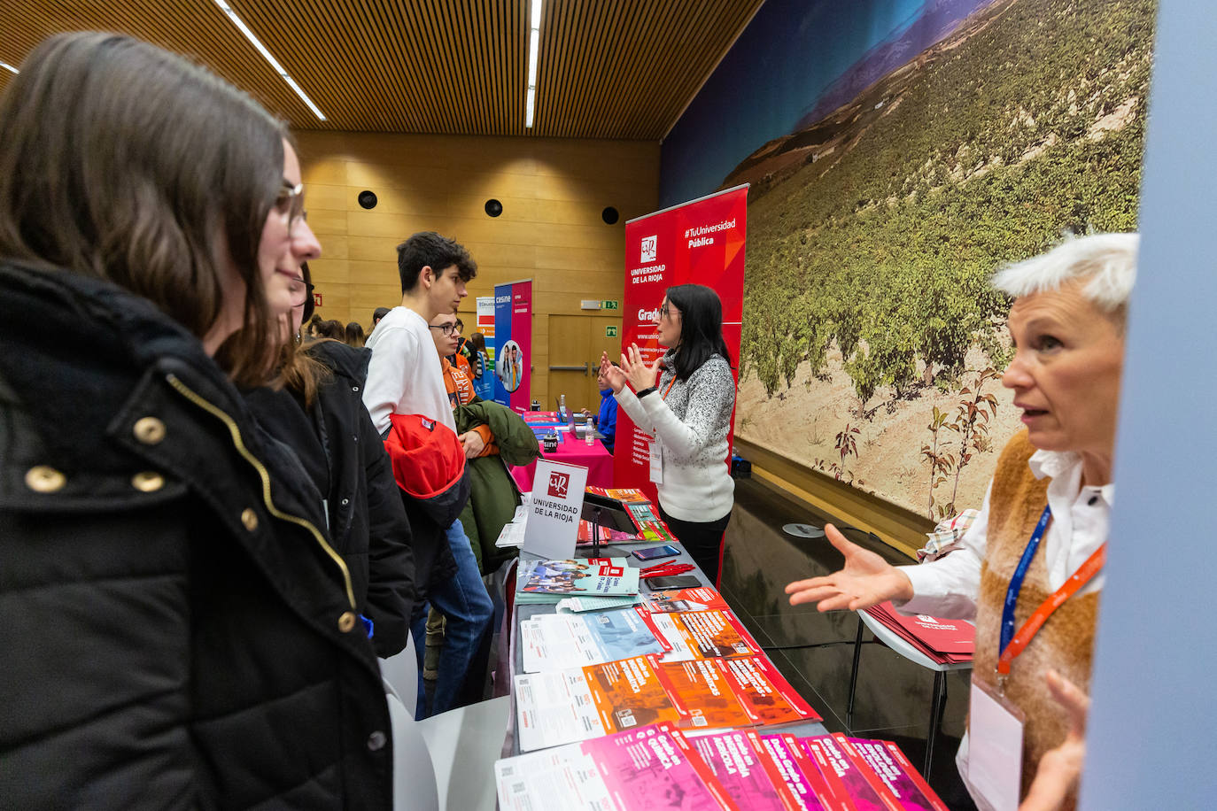 Fotos: Feria de universidades en Riojafórum