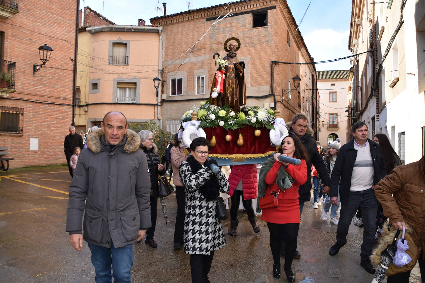 Procesión y bendición de San Antón en Rincón de Soto.