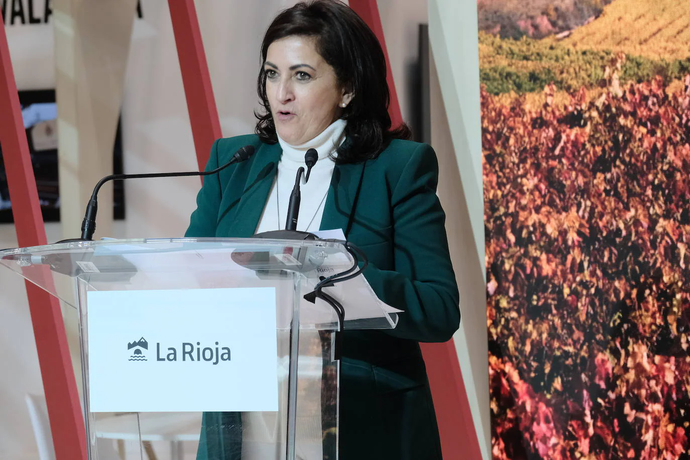 Fotos: Presentación del stand de La Rioja en Fitur