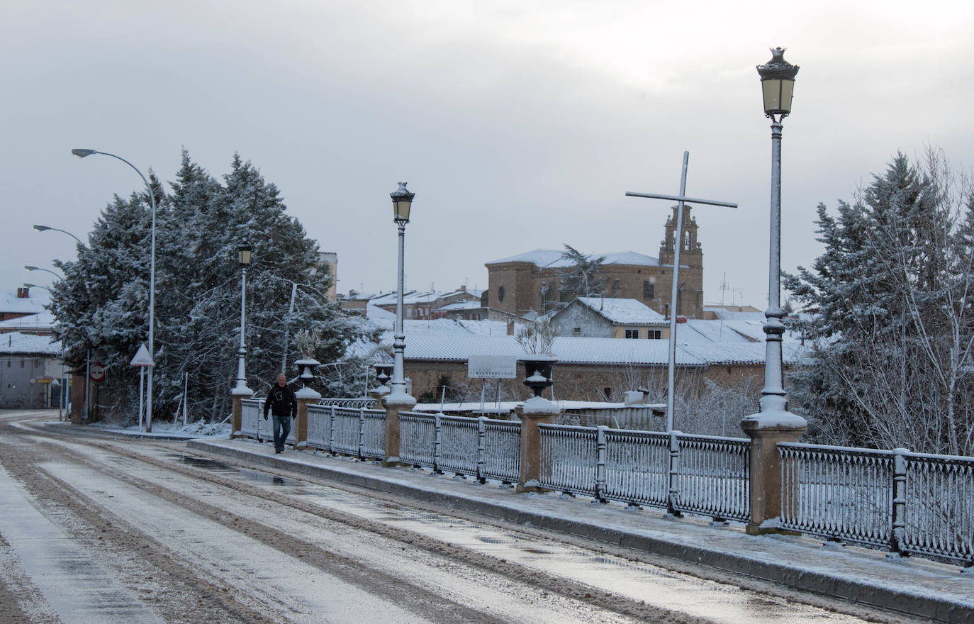 Fotos: La nieve y el hielo llegan a La Rioja