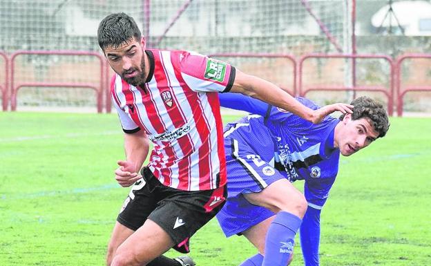 Miki Codina, de la UDL B, en el partido ante la Mutilvera. 