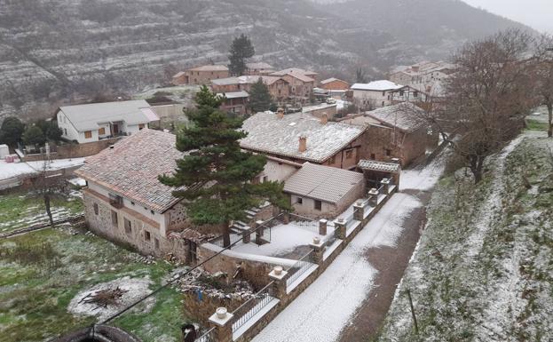 Laguna De Cameros a -3 grados bajo cero de temperatura esta mañana,