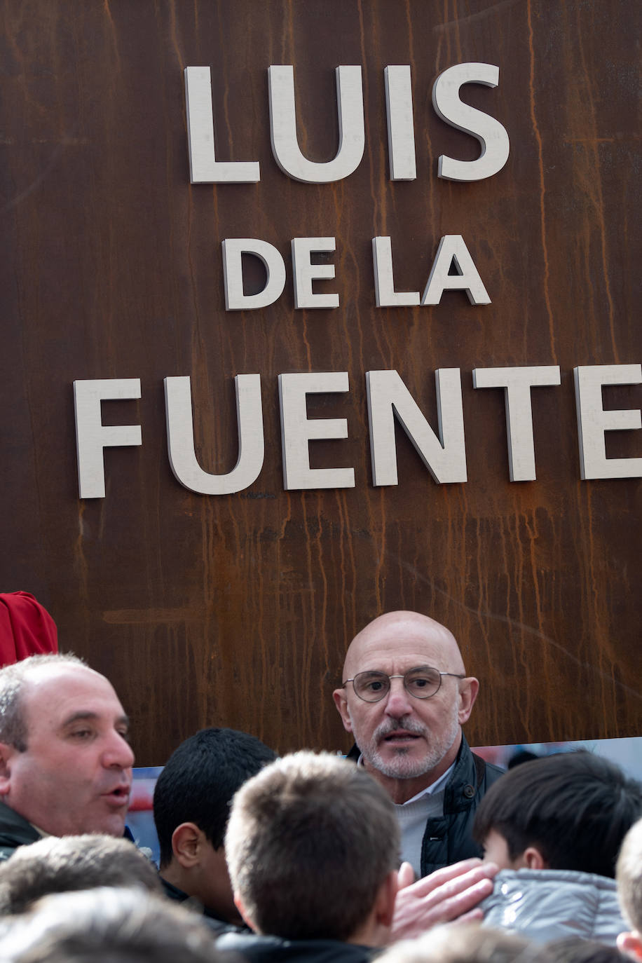 Fotos: Haro rinde un especial homenaje a su jarrero ilustre, otorgándole su nombre al campo municipal