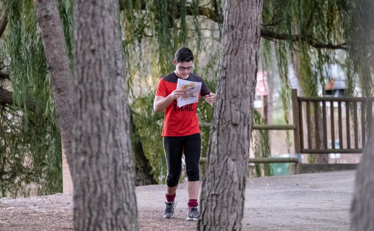 Orientación y pádel cruzan el ecuador del curso