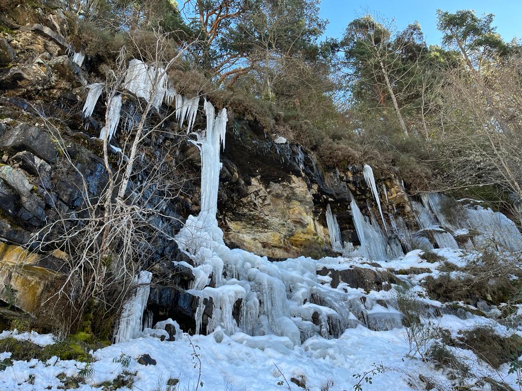 Fotos: Las bellas estampas que dejan el hielo y la nieve en Puente Ra