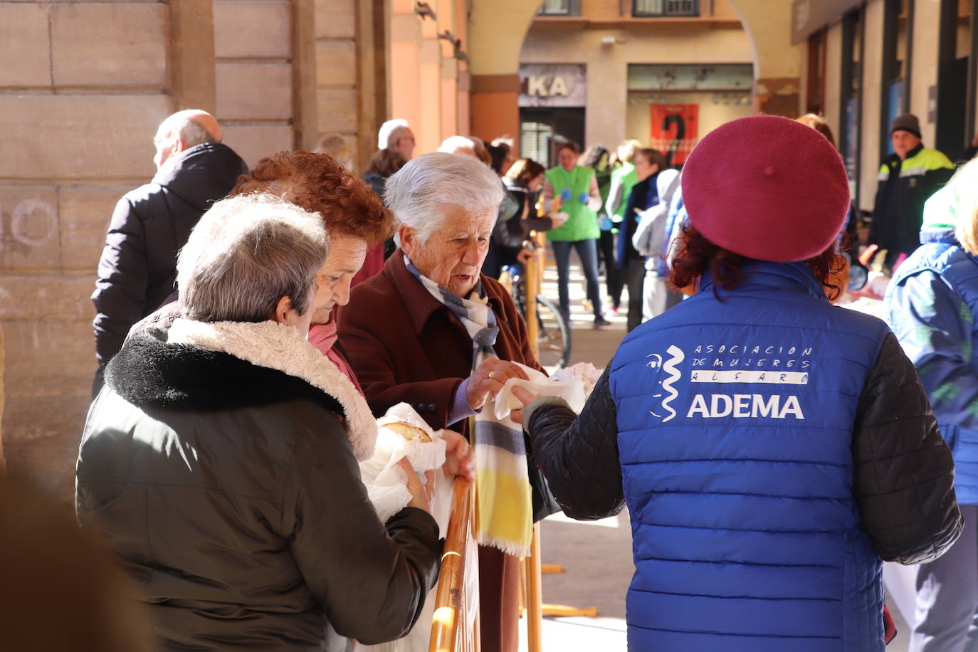 Fotos: Alfaro celebra el Día de la Cigüeña