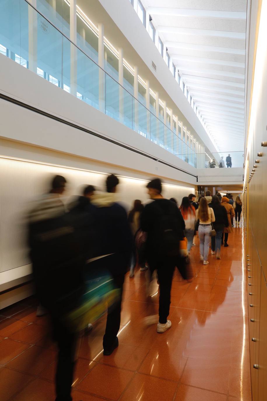 Fotos: El Sagasta recobra la vida: estudiantes y docentes estrenan el nuevo instituto