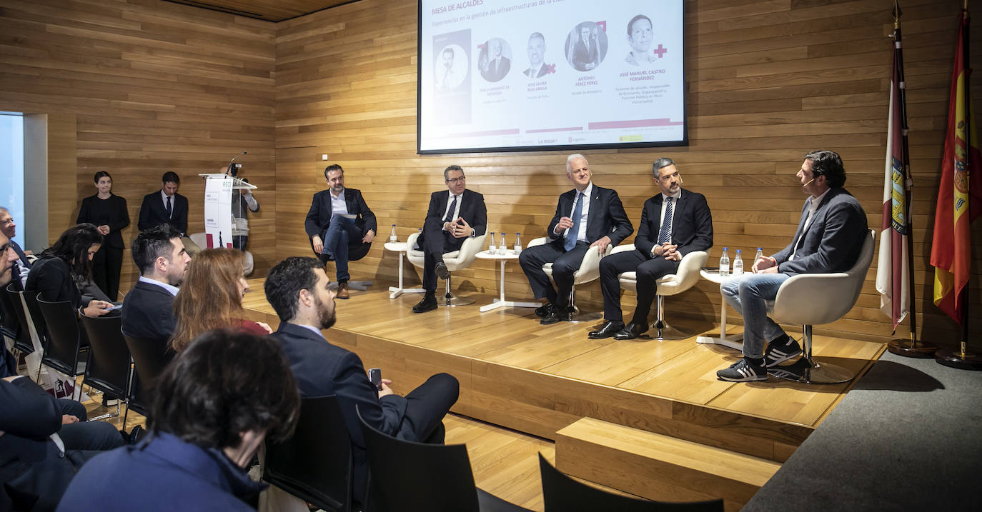 Fotos: Logroño, punto de reunión de la Red de Ciudades Inteligentes