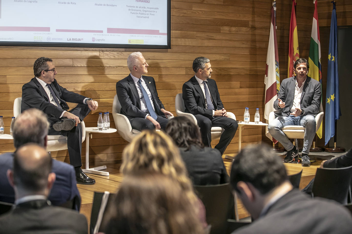 Fotos: Logroño, punto de reunión de la Red de Ciudades Inteligentes