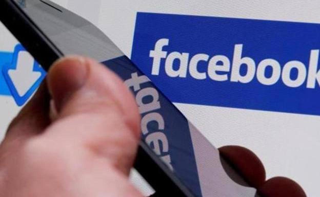 Un año y tres meses de cárcel por entrar al perfil de Facebook de su exnovio en Murcia