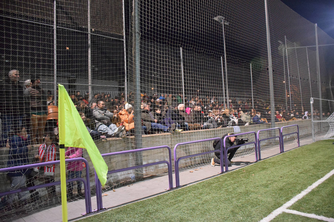 Fotos: El partido benéfico entre veteranos del Real Madrid y el Logroñés en Villamediana