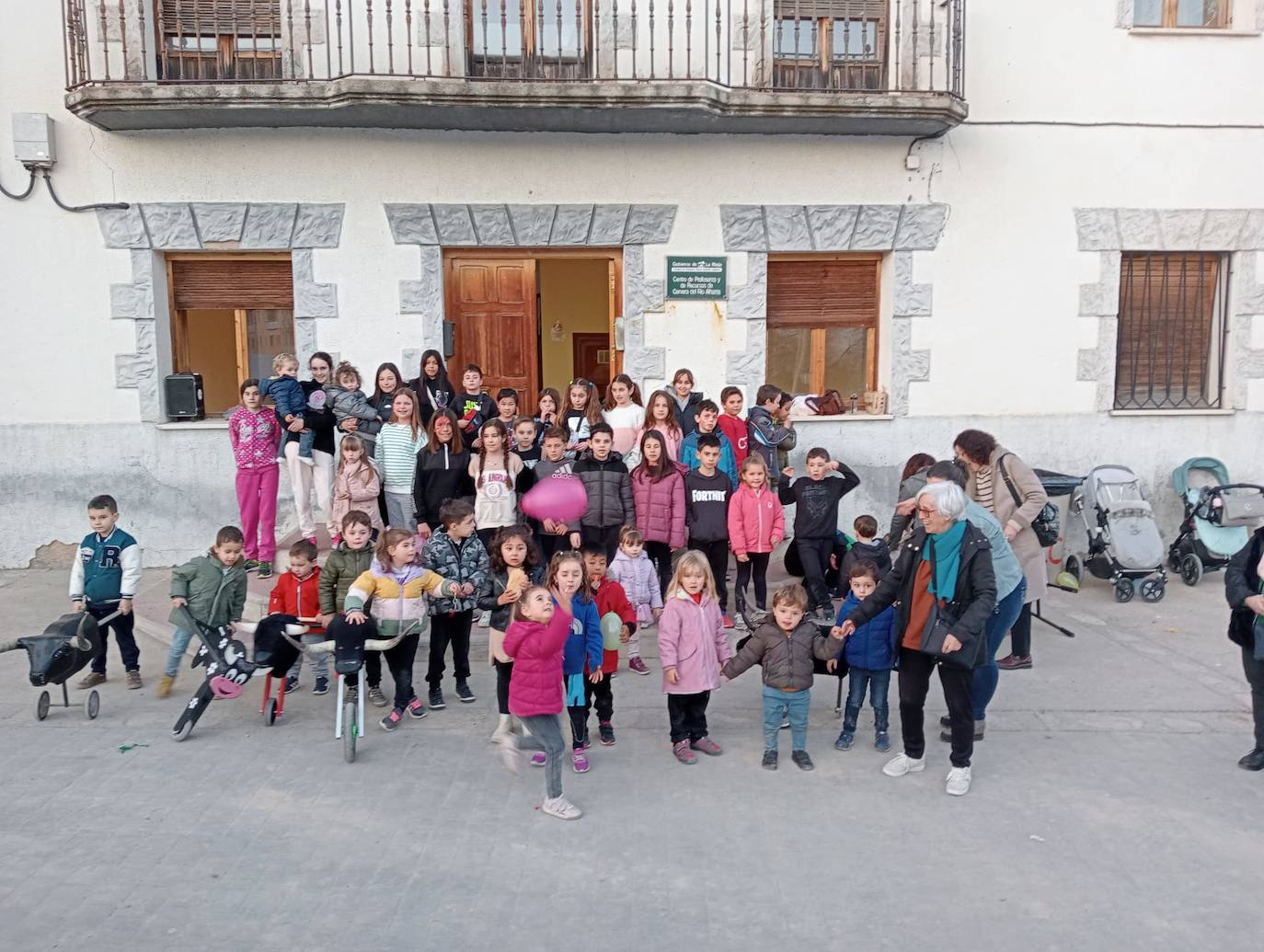 Los alumnos cerveranos tuvieron un día escolar especial. 