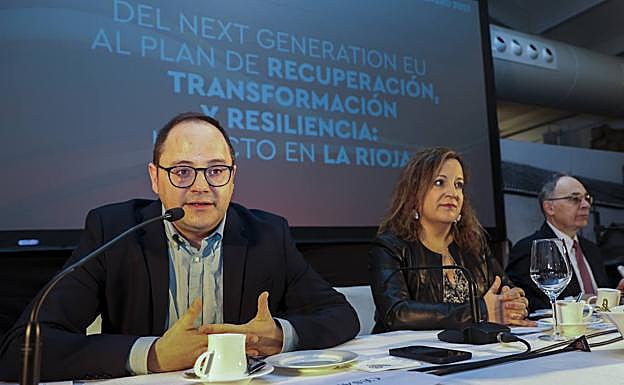 César Luena durante la jornada sobre fondos europeos celebrada en Logroño. 
