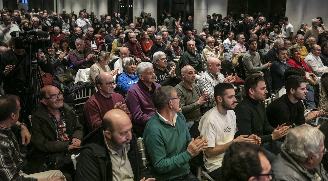 Fotos: Bretón presenta Por La Rioja