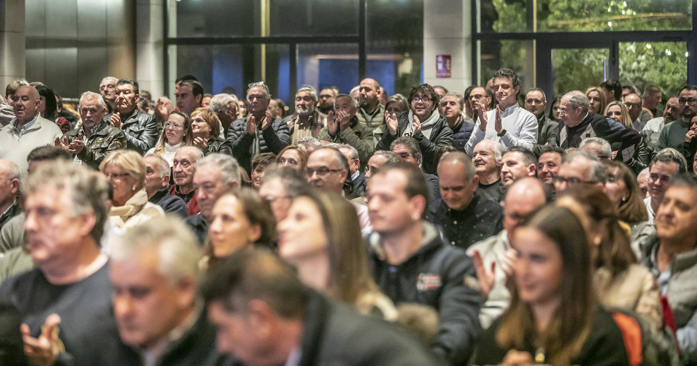 Fotos: Bretón presenta Por La Rioja