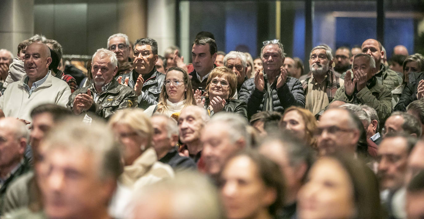 Fotos: Bretón presenta Por La Rioja