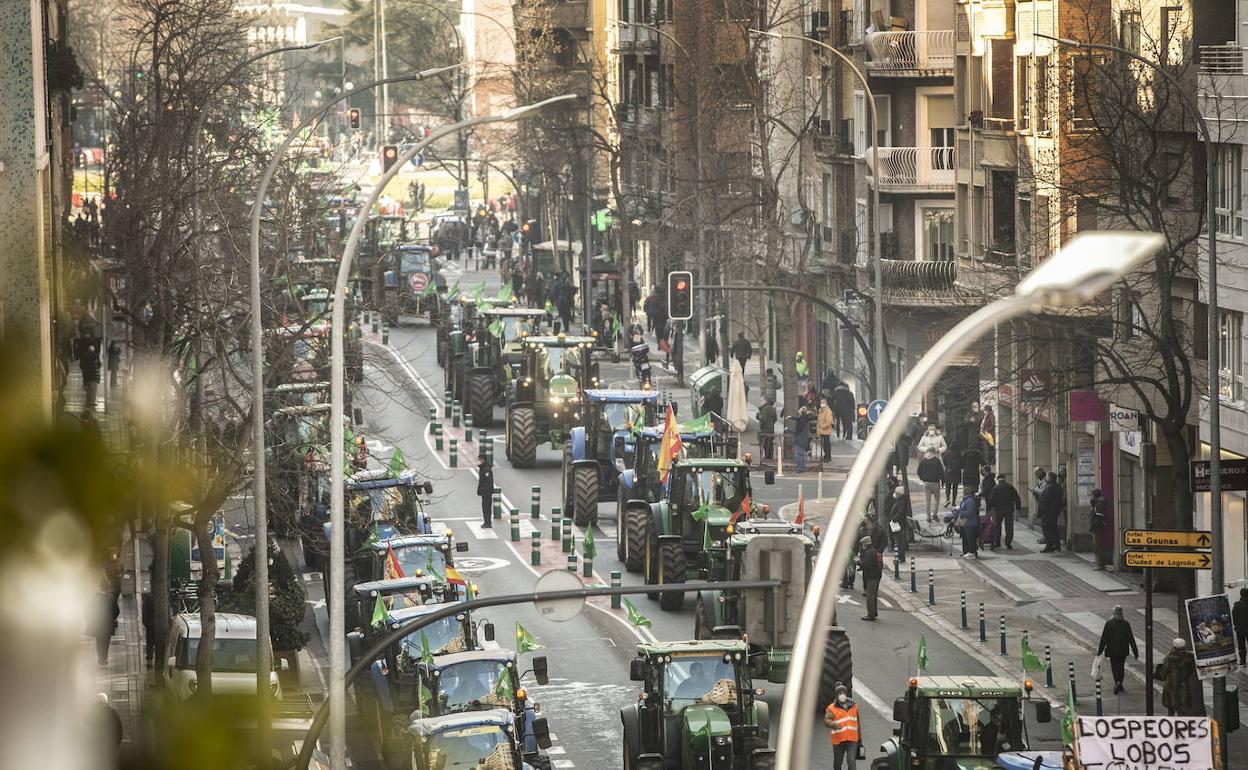 Imagen de la movilización agraria del año pasado por las calles de Logroño. 